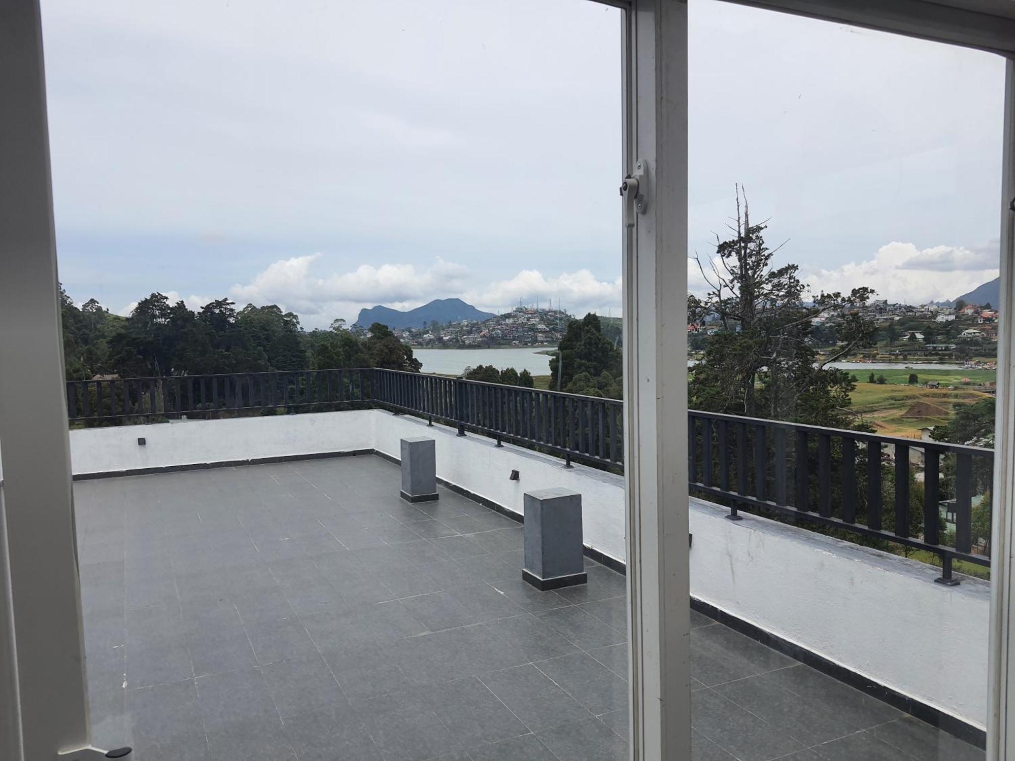 Green Mount View Two Bed Room Apartment 努沃勒埃利耶 外观 照片
